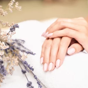 manucure et pédicure à Poitiers